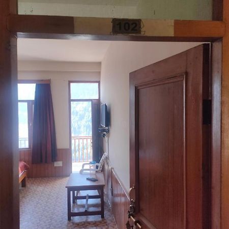 Roop Mountain Homestay Manāli Dış mekan fotoğraf