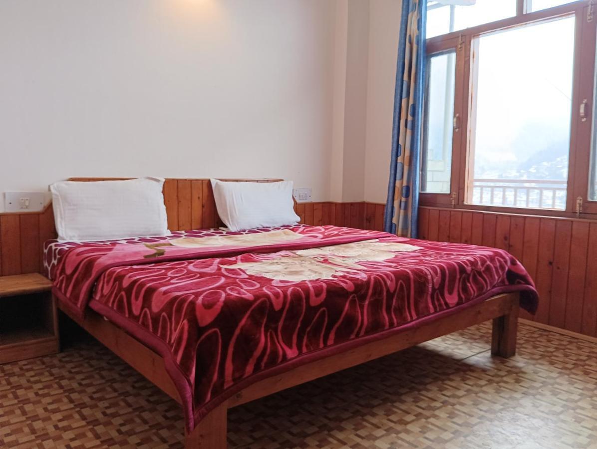 Roop Mountain Homestay Manāli Dış mekan fotoğraf