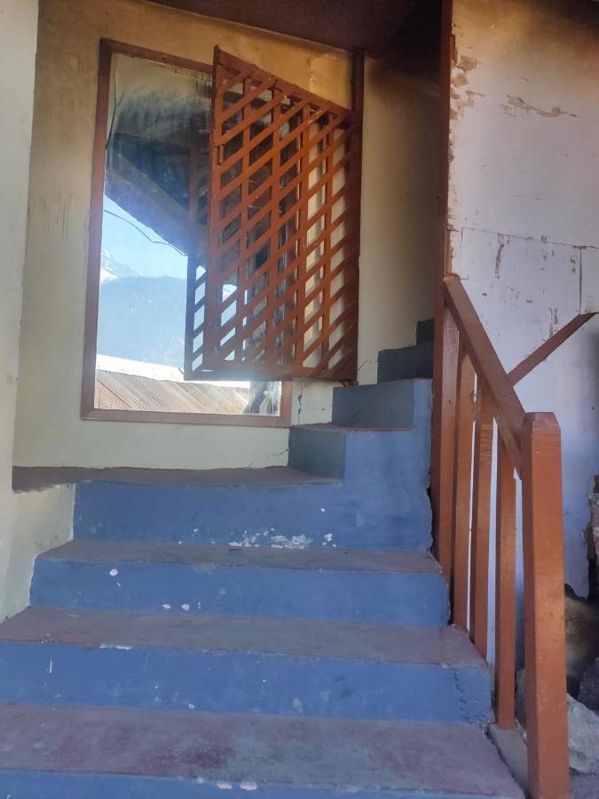 Roop Mountain Homestay Manāli Dış mekan fotoğraf