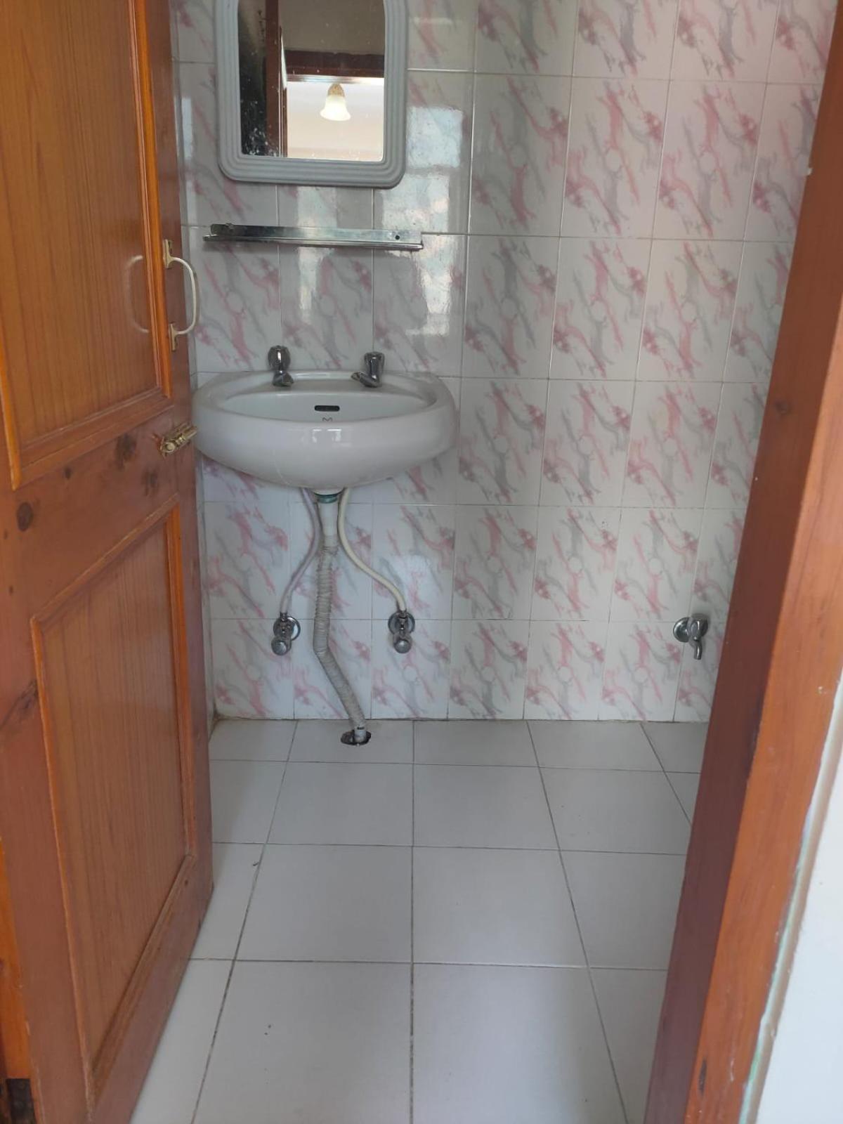Roop Mountain Homestay Manāli Dış mekan fotoğraf