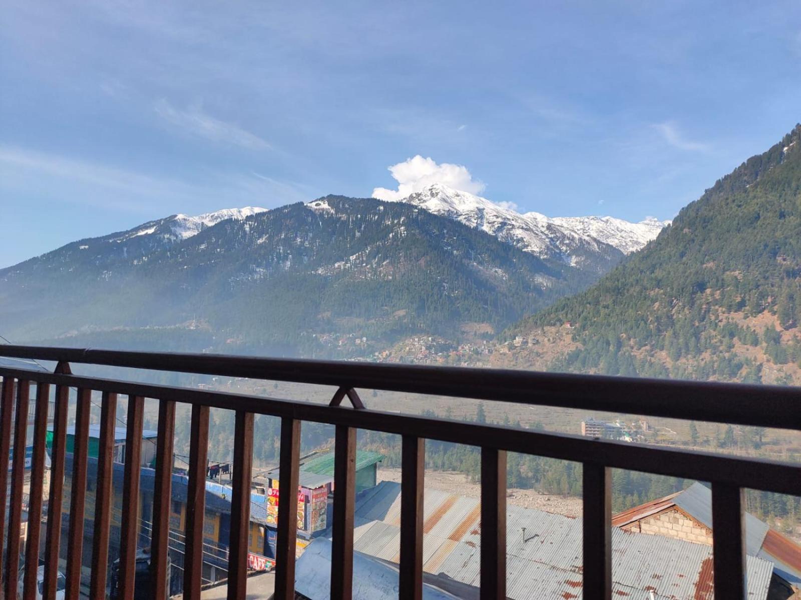 Roop Mountain Homestay Manāli Dış mekan fotoğraf
