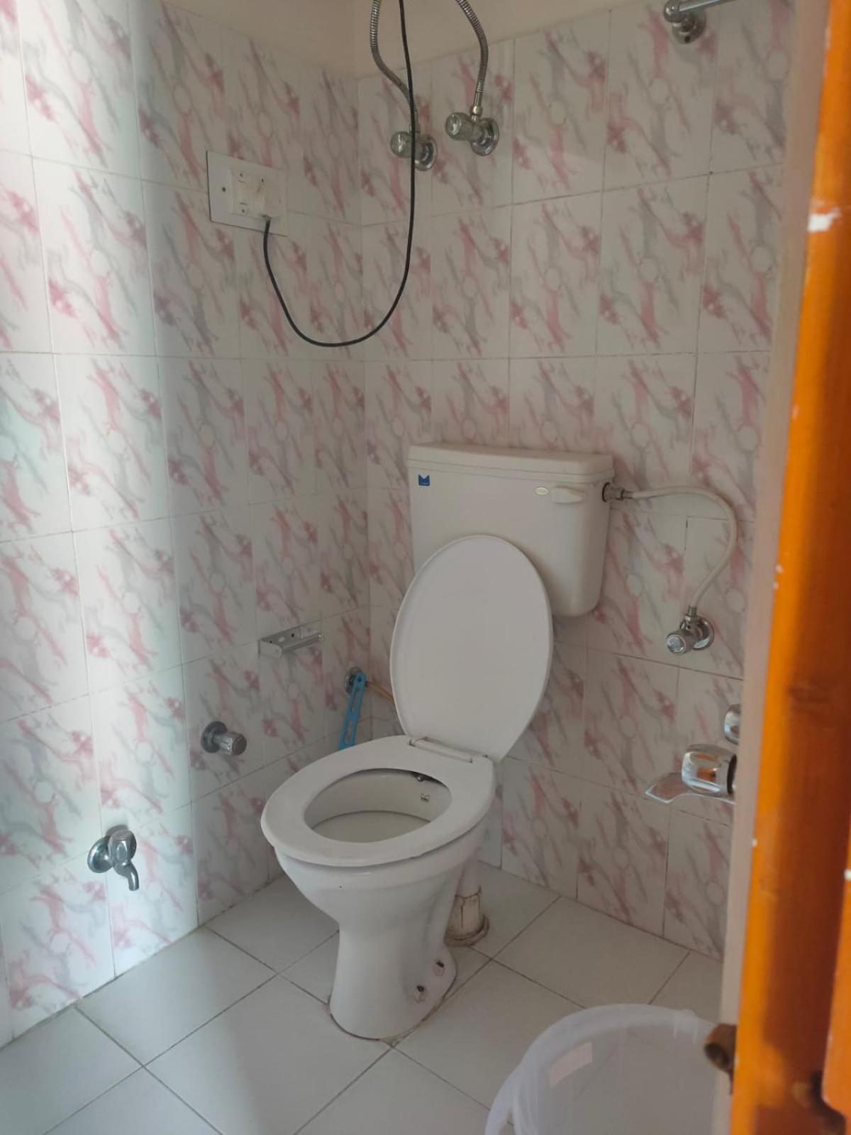 Roop Mountain Homestay Manāli Oda fotoğraf